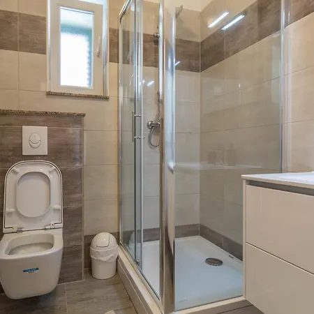 Апартаменты Stara Kuca Шимуни