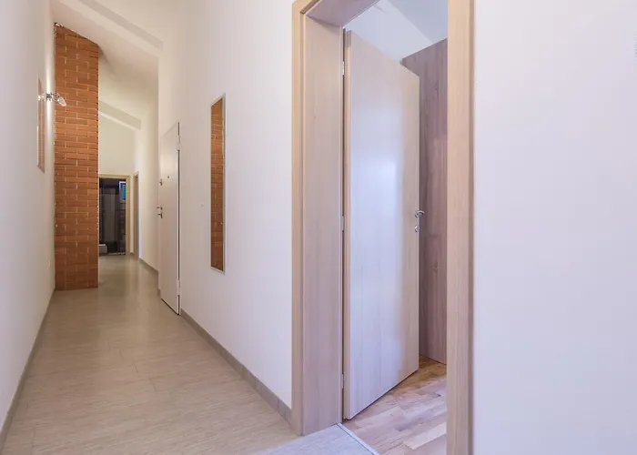 Stara Kuca Apartman Šimuni